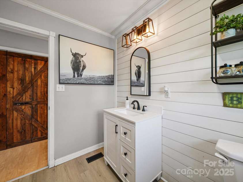 740 Mockingbird Road, Albemarle, NC 28001.  MLS# CAR4288368, YatesRealty ID 32454. 