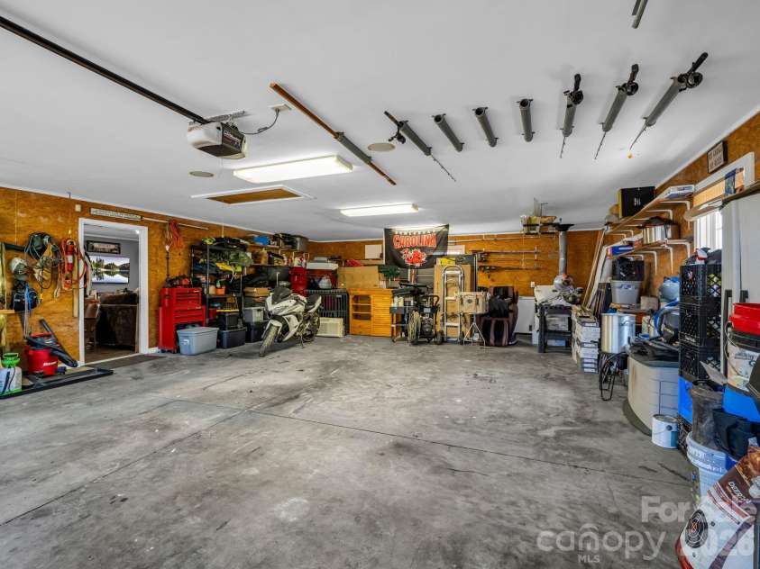 157 Cherry Ridge Drive, Bostic, NC 28018.  MLS# CAR4386104, YatesRealty ID 32455. Detached large 2 car garage