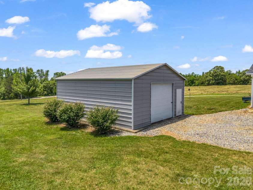 157 Cherry Ridge Drive, Bostic, NC 28018.  MLS# CAR4386104, YatesRealty ID 32455. Second detatched garage