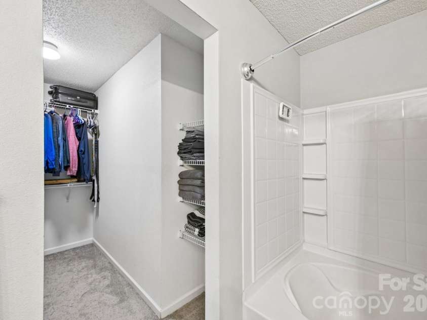 4207 Shasta Circle, Clover, SC 29710.  MLS# CAR4386738, YatesRealty ID 32456. Linen Shelves in Closet