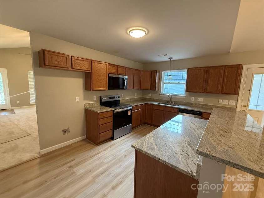 156 Tarrington Drive, Statesville, NC 28625.  MLS# CAR4271748, YatesRealty ID 32457. 