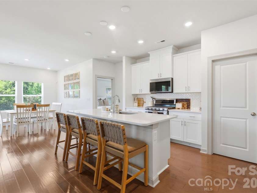 932 Rachel Anne Drive, Belmont, NC 28012.  MLS# CAR4395593, YatesRealty ID 32458. 