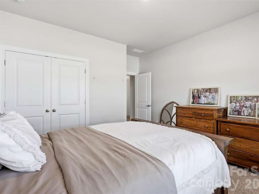 932 Rachel Anne Drive, Belmont, NC 28012.  MLS# CAR4395593, YatesRealty ID 32458. 