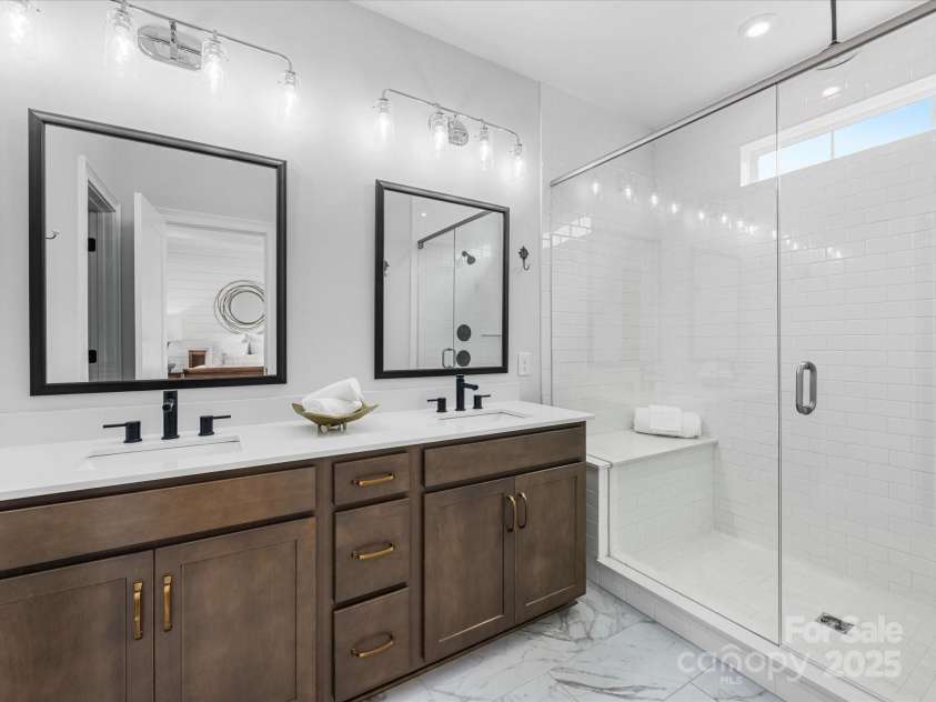 2534 Kenmore Avenue, Charlotte, NC 28204.  MLS# CAR4289326, YatesRealty ID 32459. Primary Bathroom with dual vanities