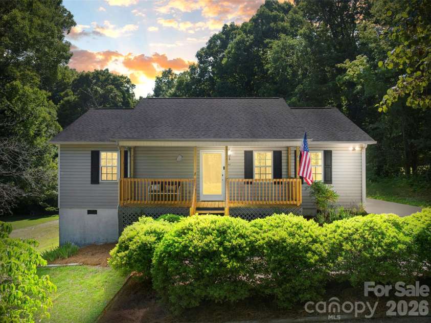 362 Nc Highway 109 Highway, Thomasville, NC 27360.  MLS# CAR4395099, YatesRealty ID 32459. 