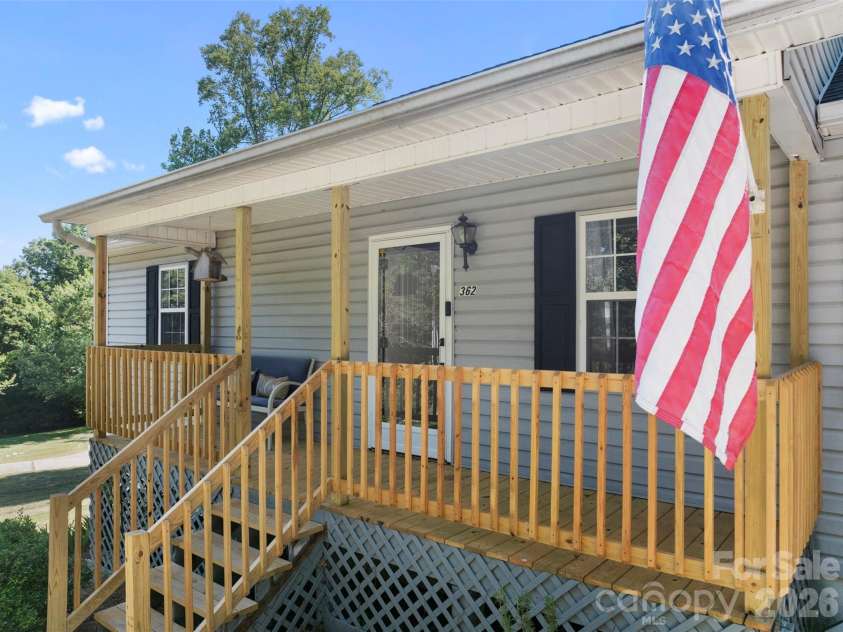 362 Nc Highway 109 Highway, Thomasville, NC 27360.  MLS# CAR4395099, YatesRealty ID 32459. 