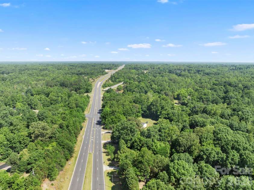 362 Nc Highway 109 Highway, Thomasville, NC 27360.  MLS# CAR4395099, YatesRealty ID 32459. 
