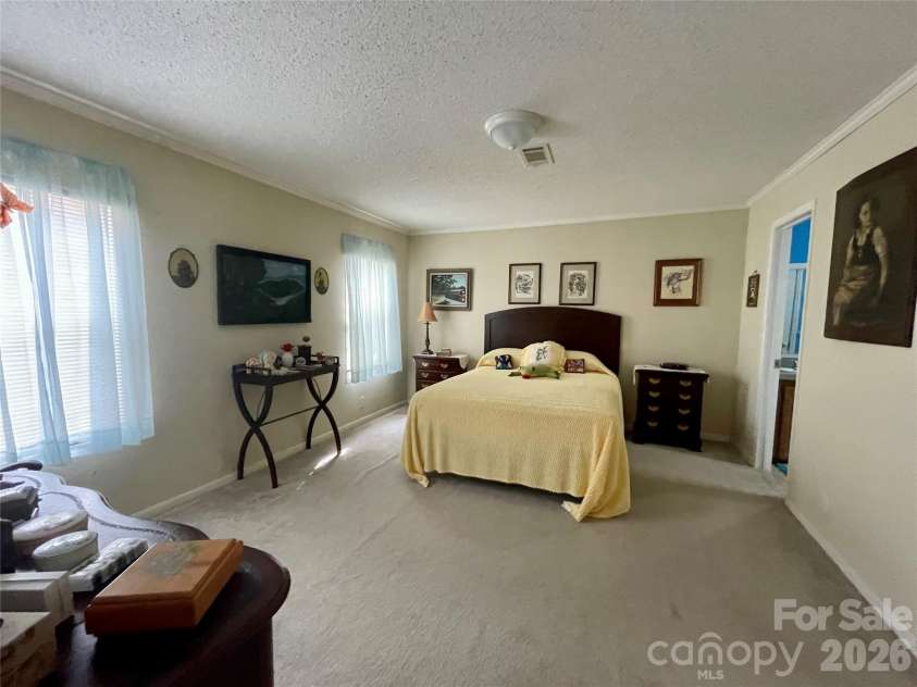 23 Mahan Lane, Waynesville, NC 28786.  MLS# CAR4335117, YatesRealty ID 3246. 