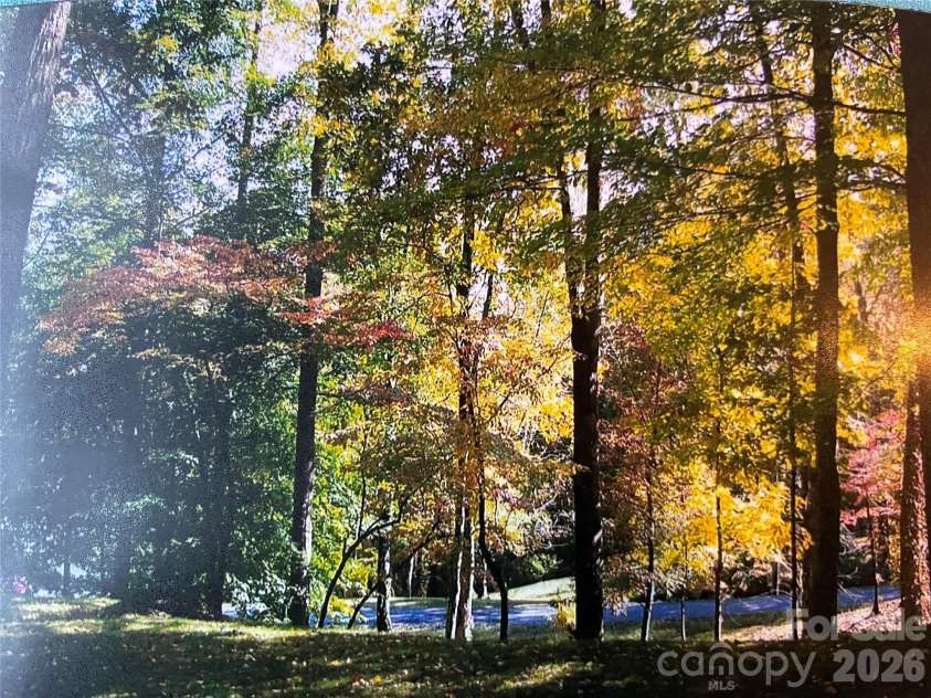 23 Mahan Lane, Waynesville, NC 28786.  MLS# CAR4335117, YatesRealty ID 3246. 