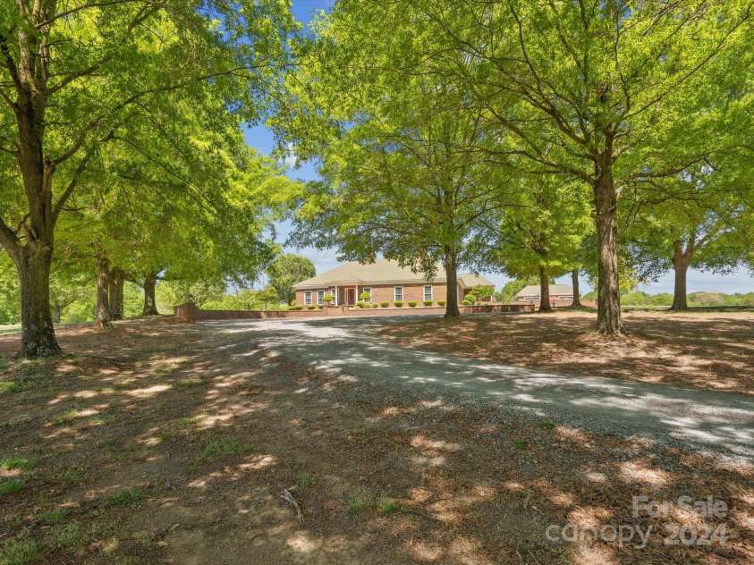 4809 US 74 Highway, Wingate, NC 28174.  MLS# CAR4134225, YatesRealty ID 3246. 
