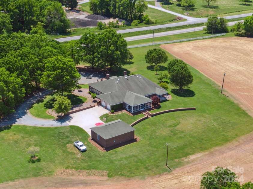 4809 US 74 Highway, Wingate, NC 28174.  MLS# CAR4134225, YatesRealty ID 3246. 