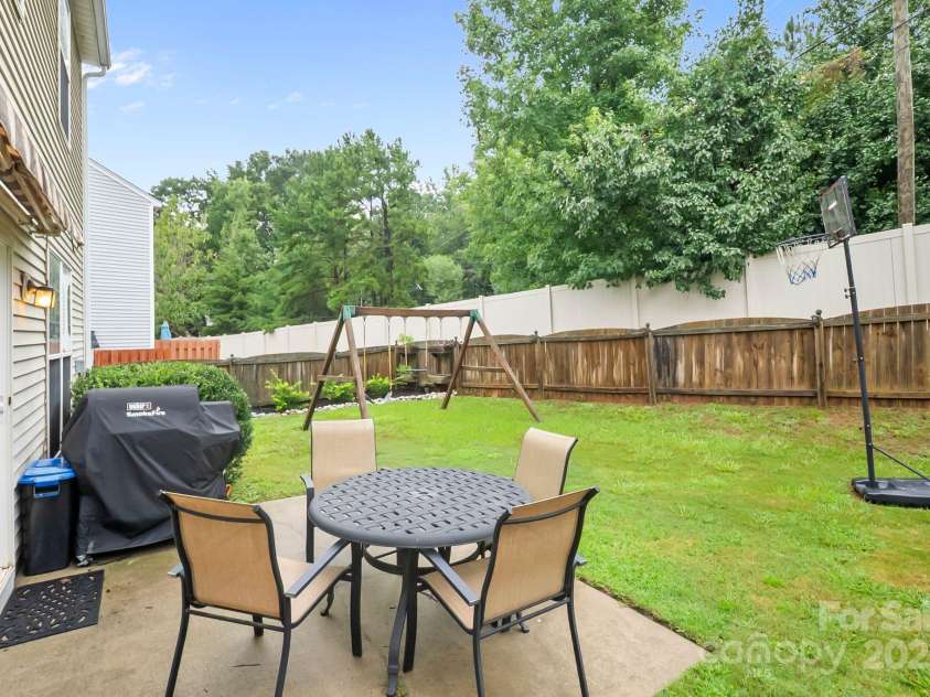 2143 Kaybird Lane, Charlotte, NC 28270.  MLS# CAR4290607, YatesRealty ID 32460. 