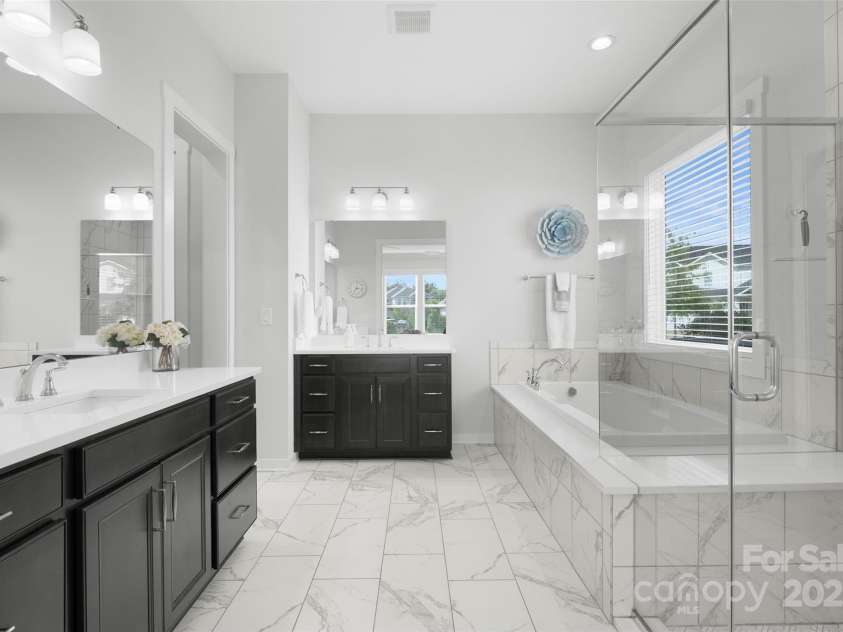 2391 Paddlers Cove Drive, Clover, SC 29710.  MLS# CAR4292599, YatesRealty ID 32462. 