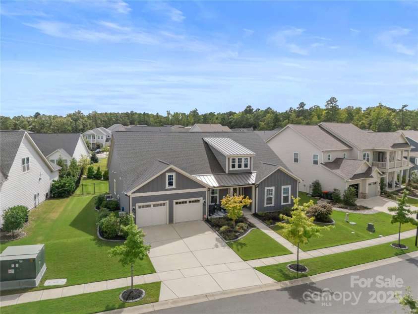 2391 Paddlers Cove Drive, Clover, SC 29710.  MLS# CAR4292599, YatesRealty ID 32462. 