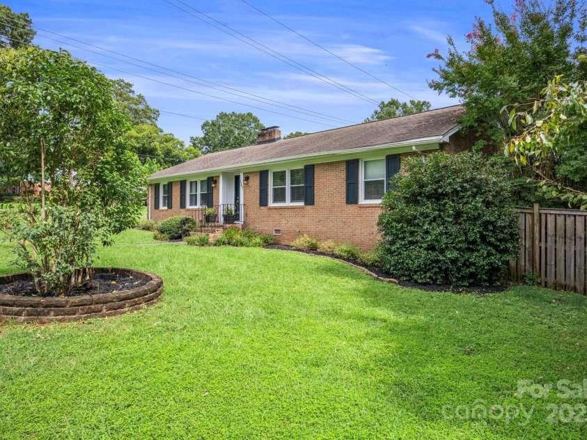 1301 Ann Street, Monroe, NC 28112.  MLS# CAR4287772, YatesRealty ID 32463. 