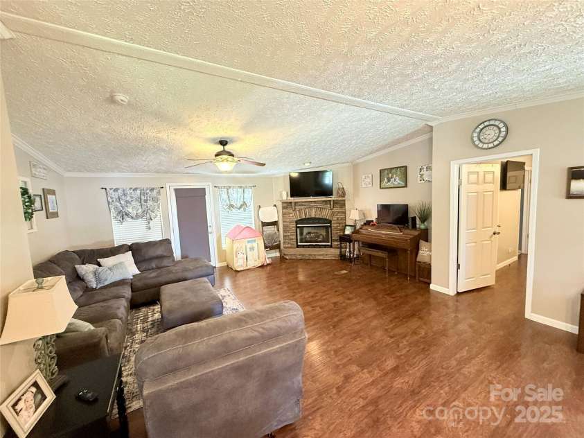 345 Mount Pleasant Church Road, Marion, NC 28752.  MLS# CAR4285613, YatesRealty ID 32465. 