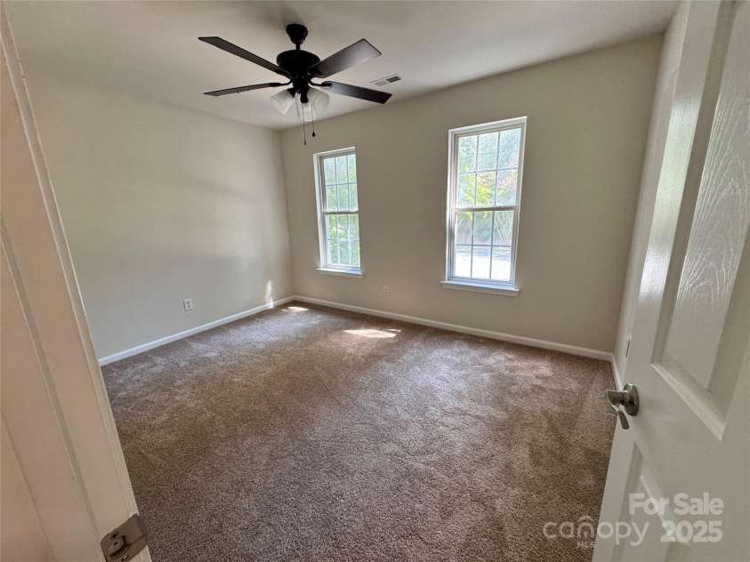 12834 English Walnut Lane, Charlotte, NC 28215.  MLS# CAR4281856, YatesRealty ID 32466. 