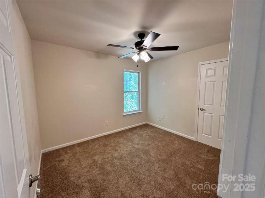 12834 English Walnut Lane, Charlotte, NC 28215.  MLS# CAR4281856, YatesRealty ID 32466. 