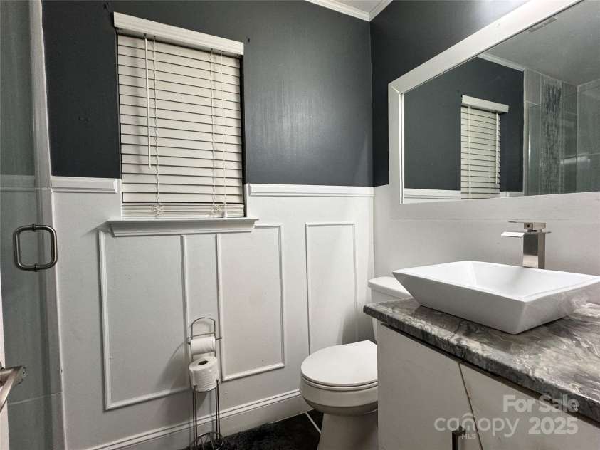 12834 English Walnut Lane, Charlotte, NC 28215.  MLS# CAR4281856, YatesRealty ID 32466. 