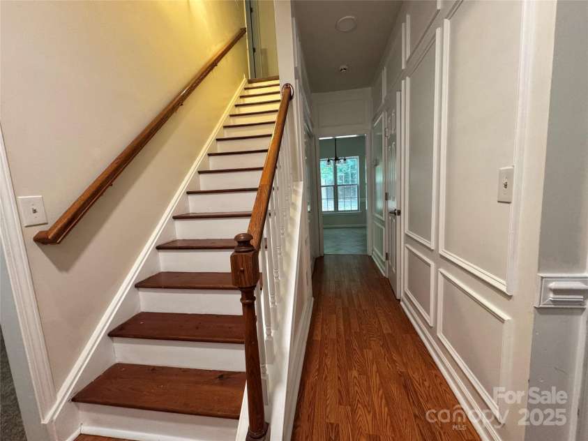 12834 English Walnut Lane, Charlotte, NC 28215.  MLS# CAR4281856, YatesRealty ID 32466. 