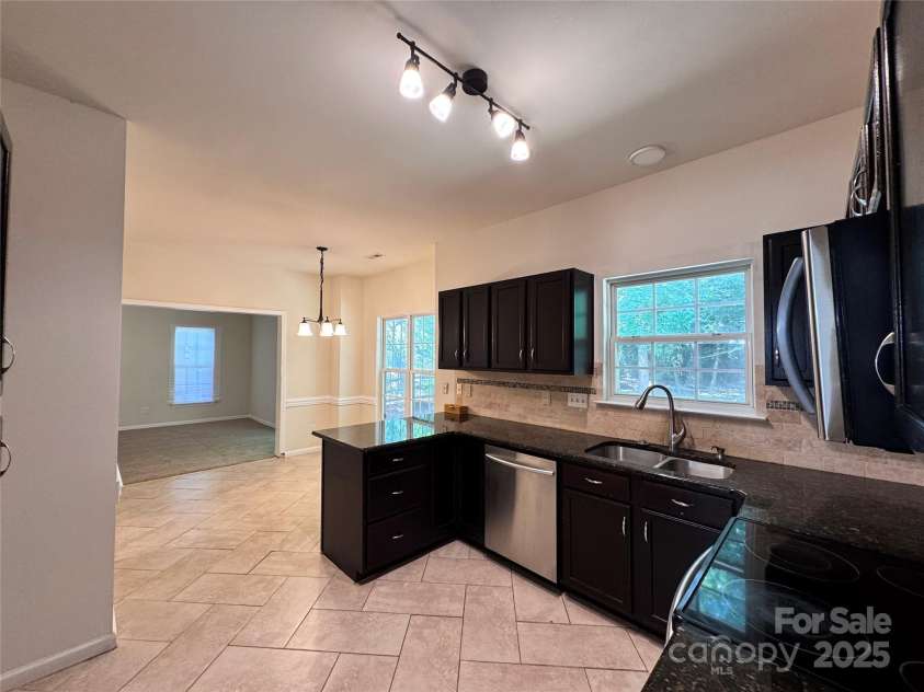 12834 English Walnut Lane, Charlotte, NC 28215.  MLS# CAR4281856, YatesRealty ID 32466. 