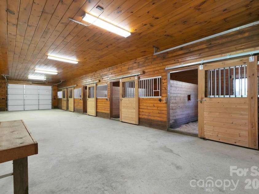 19 Helping Hands Way, Pisgah Forest, NC 28768.  MLS# CAR4394970, YatesRealty ID 32466. 