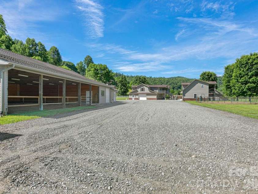 19 Helping Hands Way, Pisgah Forest, NC 28768.  MLS# CAR4394970, YatesRealty ID 32466. 