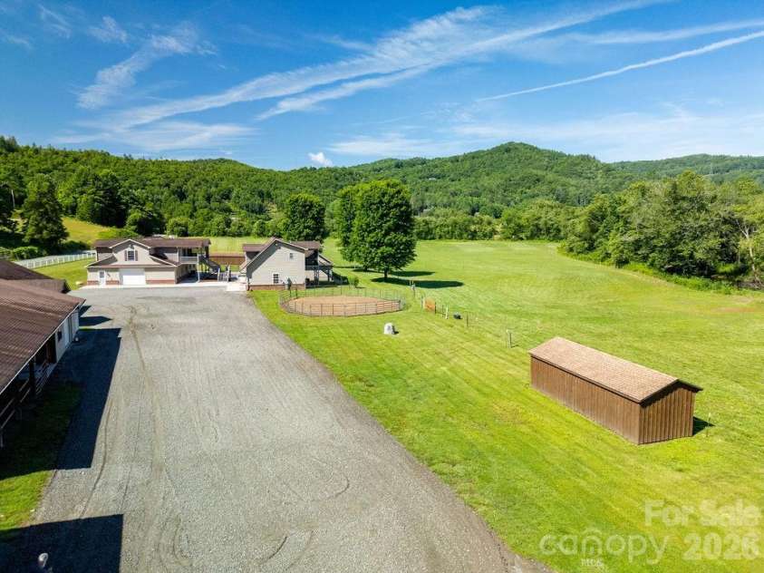 19 Helping Hands Way, Pisgah Forest, NC 28768.  MLS# CAR4394970, YatesRealty ID 32466. 