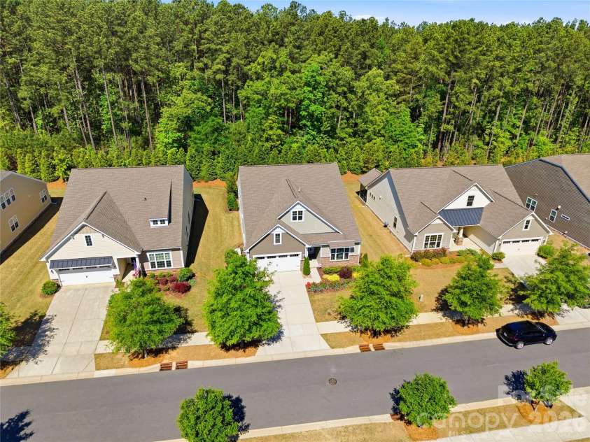 124 Van Gogh Trail, Mount Holly, NC 28120.  MLS# CAR4366924, YatesRealty ID 32468. 