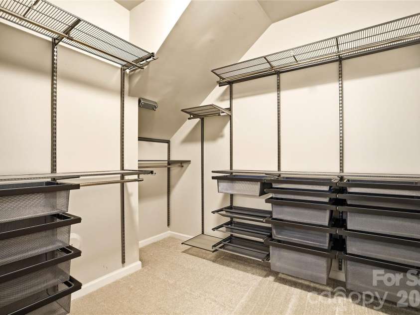 124 Van Gogh Trail, Mount Holly, NC 28120.  MLS# CAR4366924, YatesRealty ID 32468. Spacious Walk-In Closet
