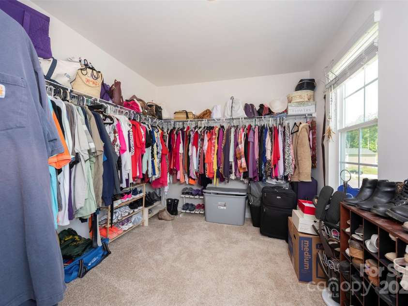 284 Lily's Place, Lexington, NC 27292.  MLS# CAR4292414, YatesRealty ID 32469. 