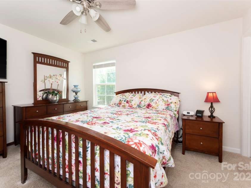 284 Lily's Place, Lexington, NC 27292.  MLS# CAR4292414, YatesRealty ID 32469. 