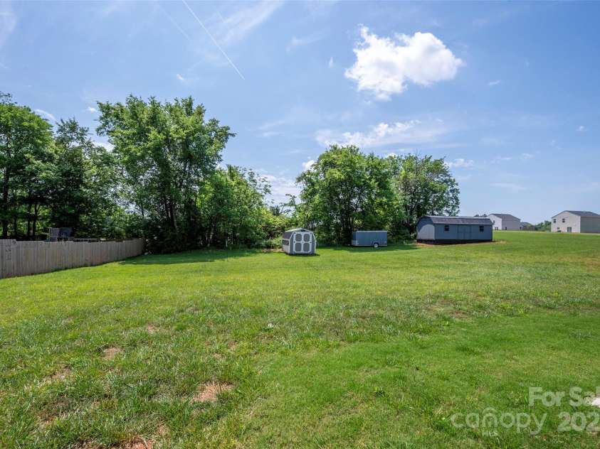 284 Lily's Place, Lexington, NC 27292.  MLS# CAR4292414, YatesRealty ID 32469. 