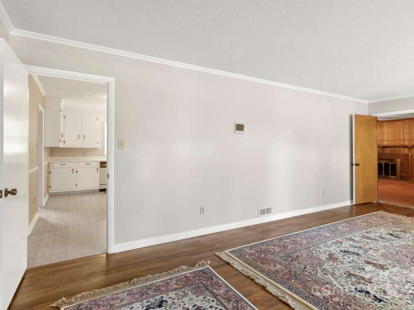 1102 Elm Street, Shelby, NC 28152.  MLS# CAR4195773, YatesRealty ID 3247. 