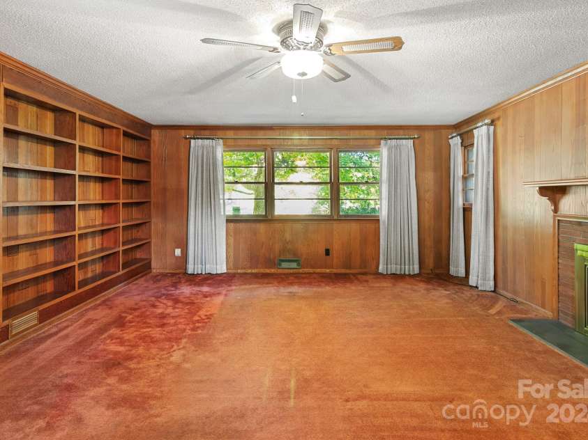 1102 Elm Street, Shelby, NC 28152.  MLS# CAR4195773, YatesRealty ID 3247. 