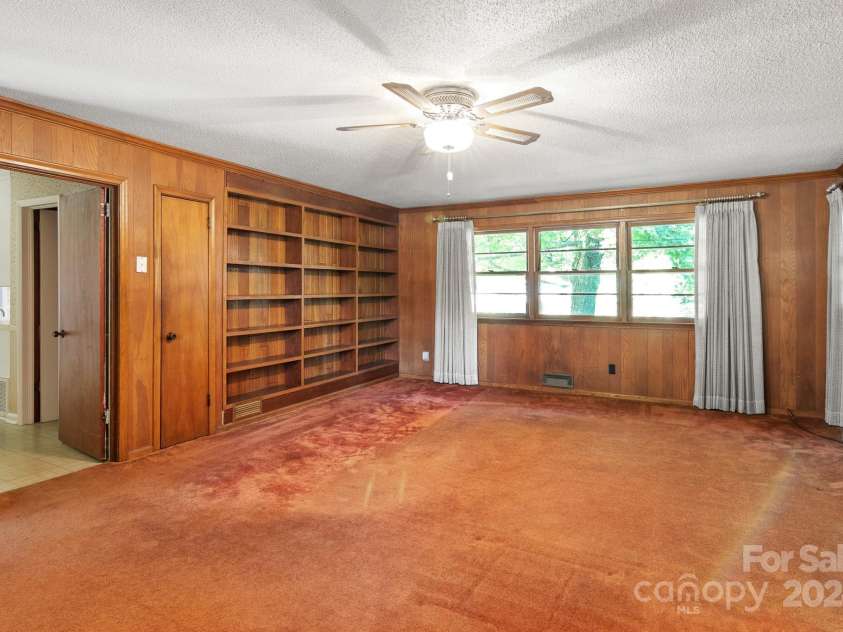 1102 Elm Street, Shelby, NC 28152.  MLS# CAR4195773, YatesRealty ID 3247. 