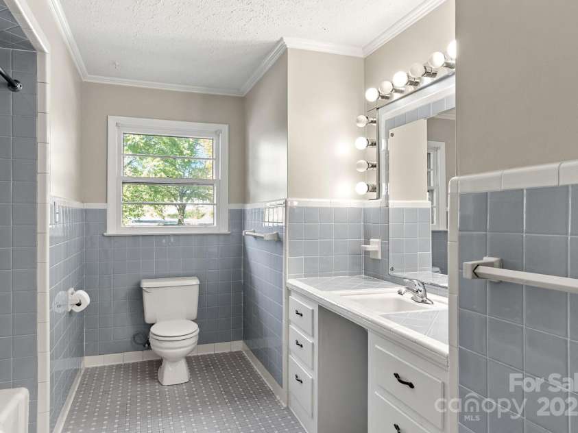 1102 Elm Street, Shelby, NC 28152.  MLS# CAR4319283, YatesRealty ID 3247. 