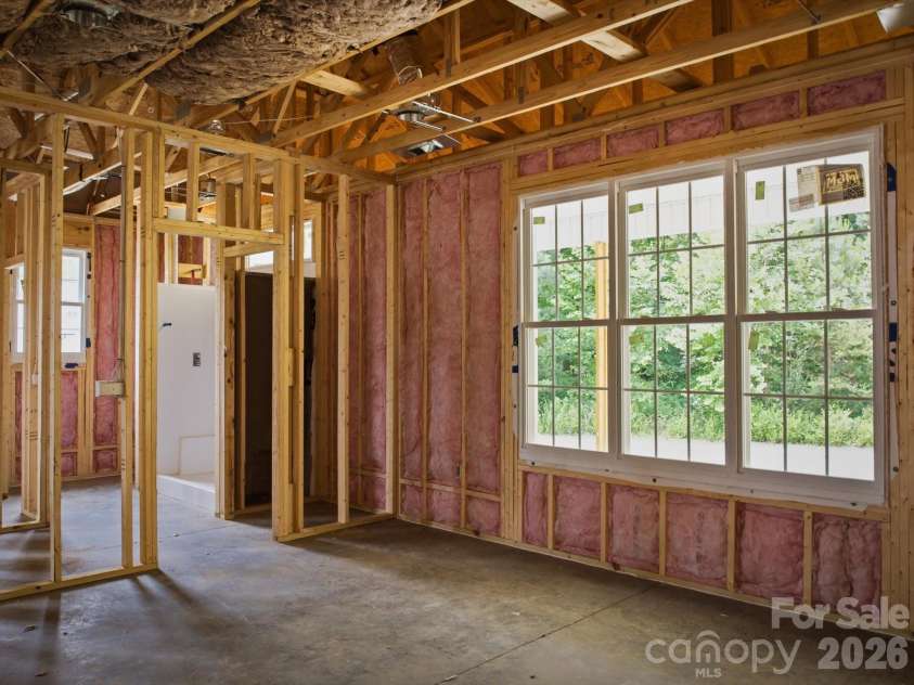 212 Eagle Landing, Morganton, NC 28655.  MLS# CAR4385836, YatesRealty ID 32470. 