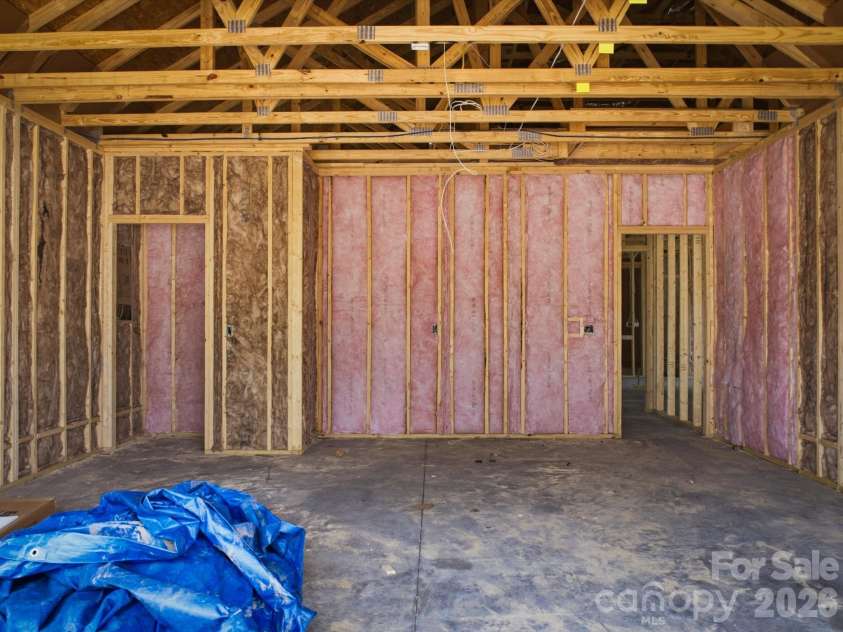 212 Eagle Landing, Morganton, NC 28655.  MLS# CAR4385836, YatesRealty ID 32470. 