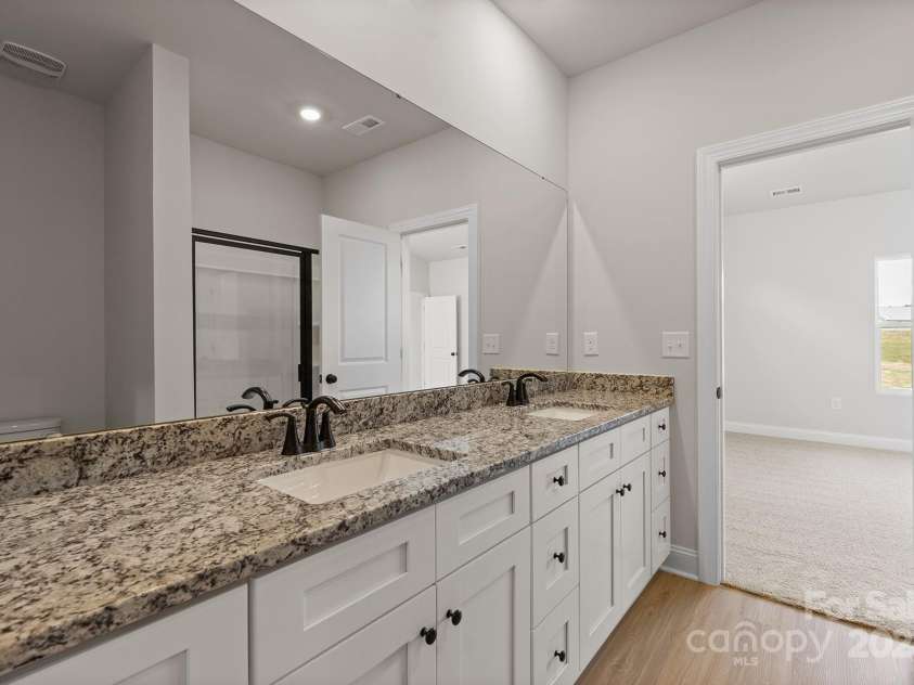 3459 Saddlebred Drive, Gastonia, NC 28052.  MLS# CAR4292435, YatesRealty ID 32471. 