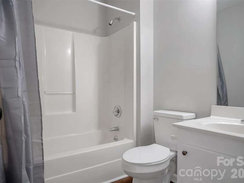123 General Pemberton Street, Stanley, NC 28164.  MLS# CAR4363677, YatesRealty ID 32472. 
