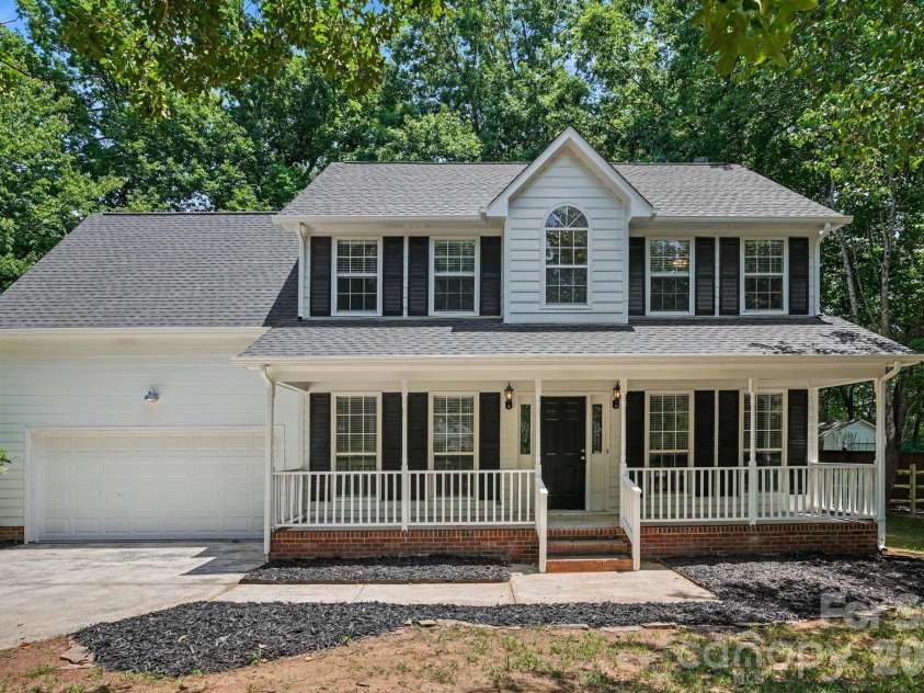 1255 Hawthorne Drive, Indian Trail, NC 28079.  MLS# CAR4388139, YatesRealty ID 32473. 