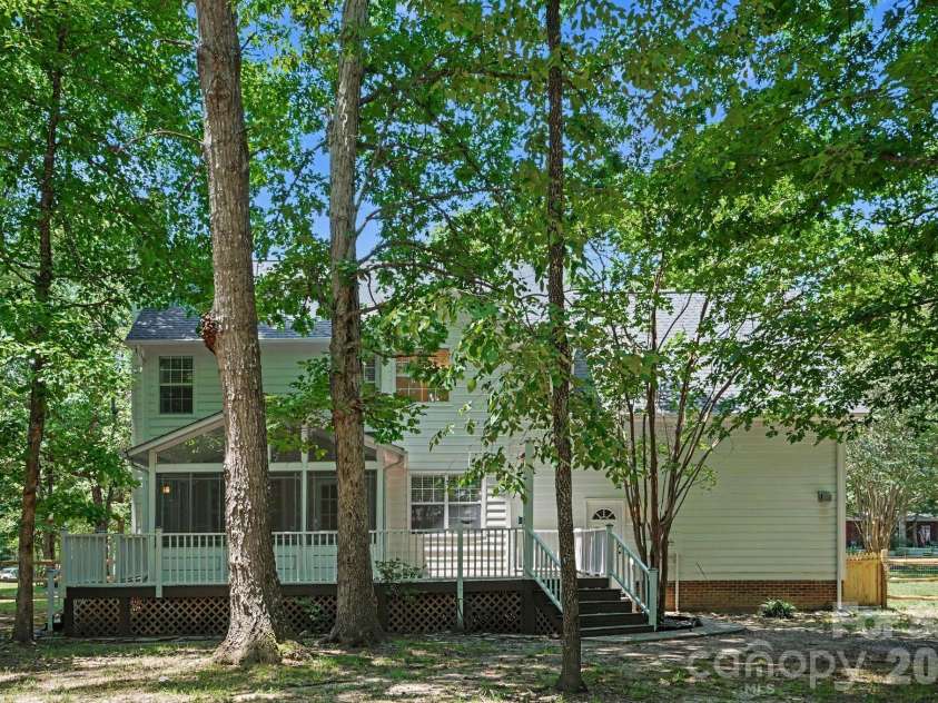 1255 Hawthorne Drive, Indian Trail, NC 28079.  MLS# CAR4388139, YatesRealty ID 32473. 
