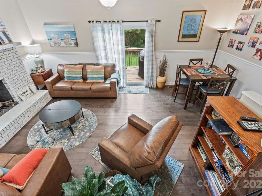 4515 Diamond Street, Hudson, NC 28638.  MLS# CAR4292477, YatesRealty ID 32474. 