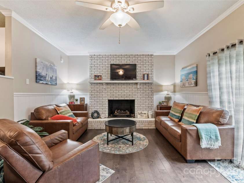 4515 Diamond Street, Hudson, NC 28638.  MLS# CAR4292477, YatesRealty ID 32474. 