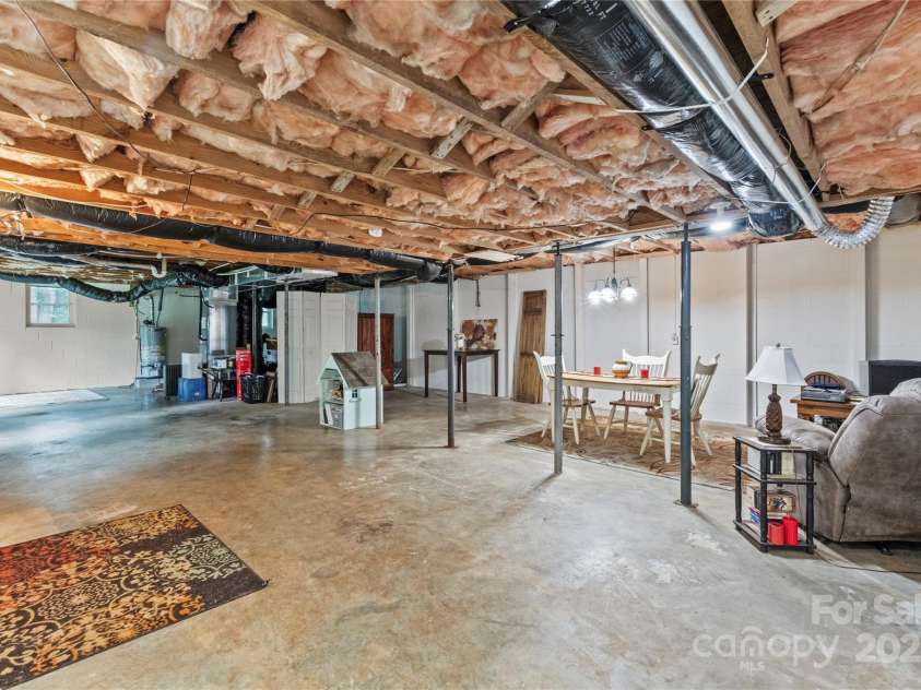 4515 Diamond Street, Hudson, NC 28638.  MLS# CAR4292477, YatesRealty ID 32474. 