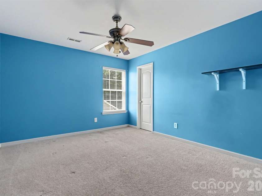 697 Yvonne Drive, Concord, NC 28027.  MLS# CAR4386761, YatesRealty ID 32474. 