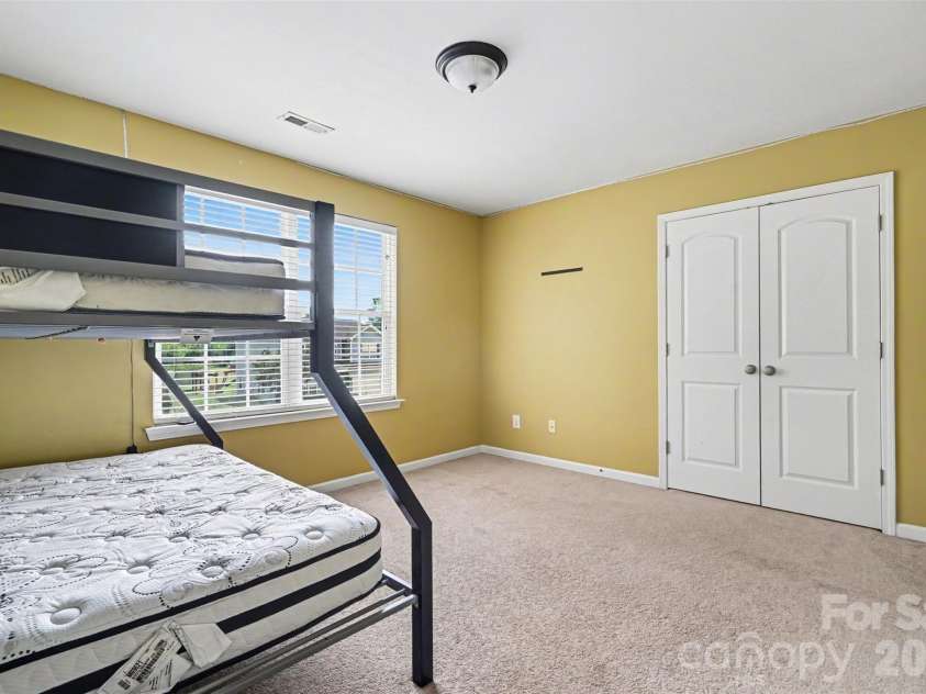 697 Yvonne Drive, Concord, NC 28027.  MLS# CAR4386761, YatesRealty ID 32474. 