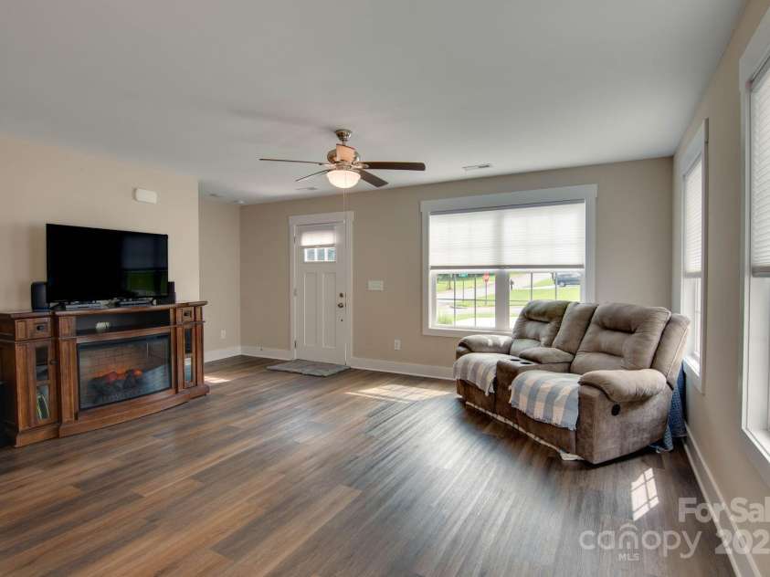 2661 Ashe Avenue, Newton, NC 28658.  MLS# CAR4292834, YatesRealty ID 32475. 