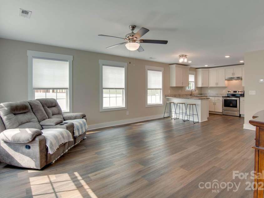 2661 Ashe Avenue, Newton, NC 28658.  MLS# CAR4292834, YatesRealty ID 32475. 